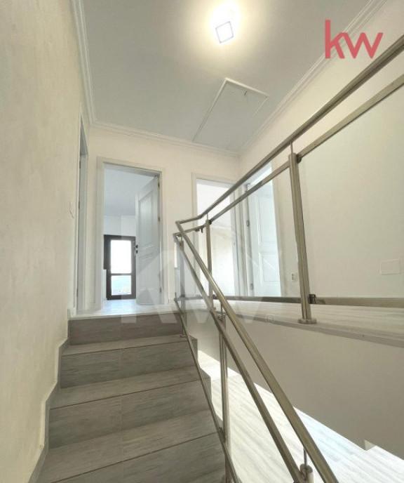 Casa noua spatioasa - Damila