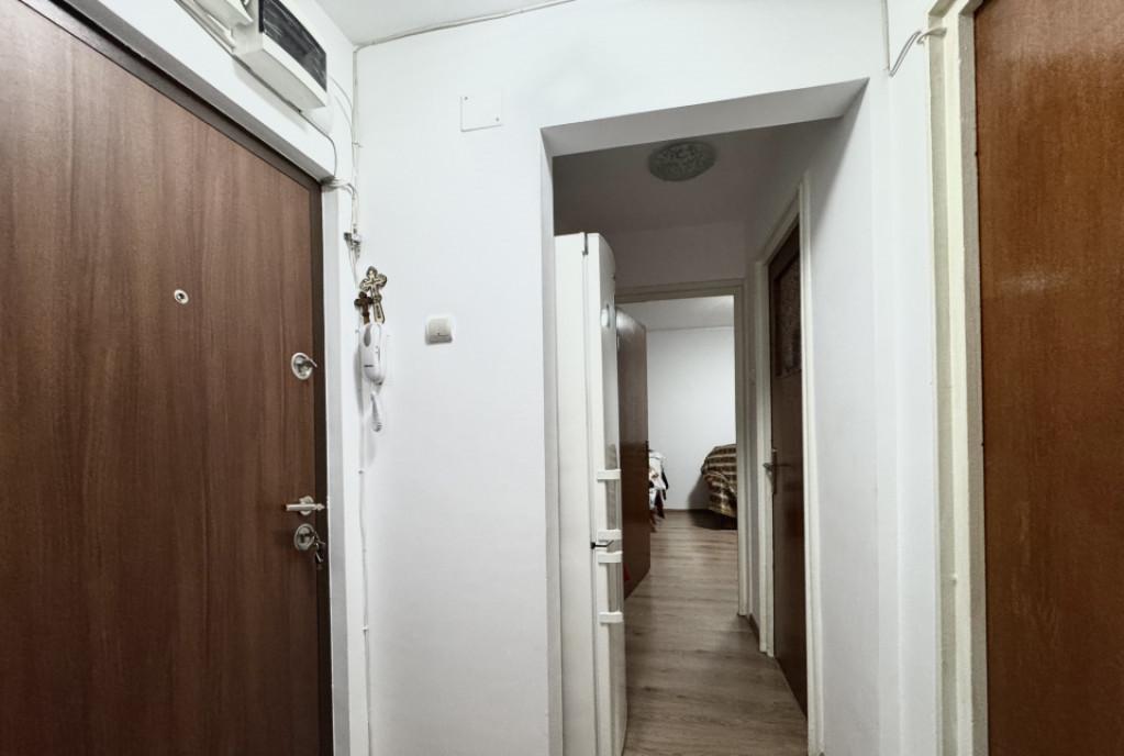 Apartament 2 camere renovat aproape de metrou Drumul Taber