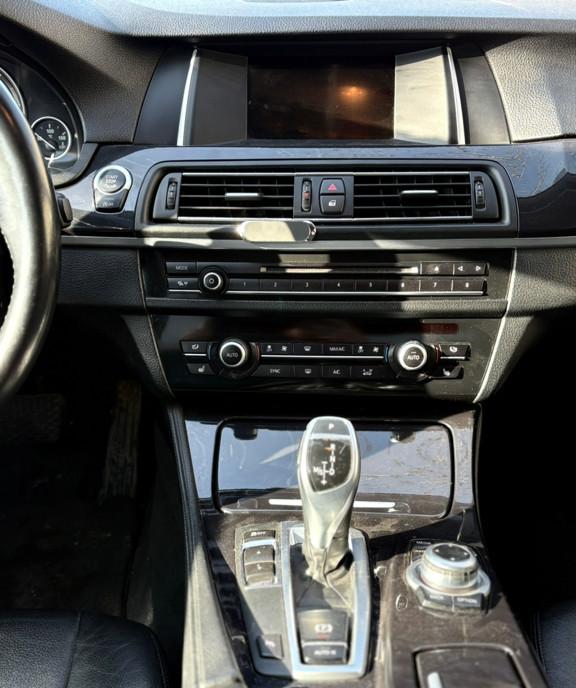 BMW f10 530d an 2014 10 400 eur