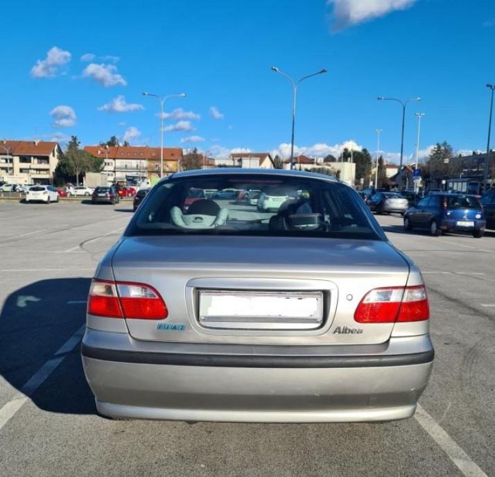 Fiat Albea 2005 autoturism 6 000 lei