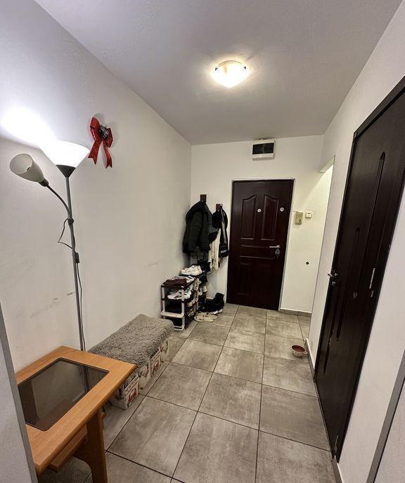 Garsoniera Decomandata 41 mp 5 min Metrou Costin Georgian