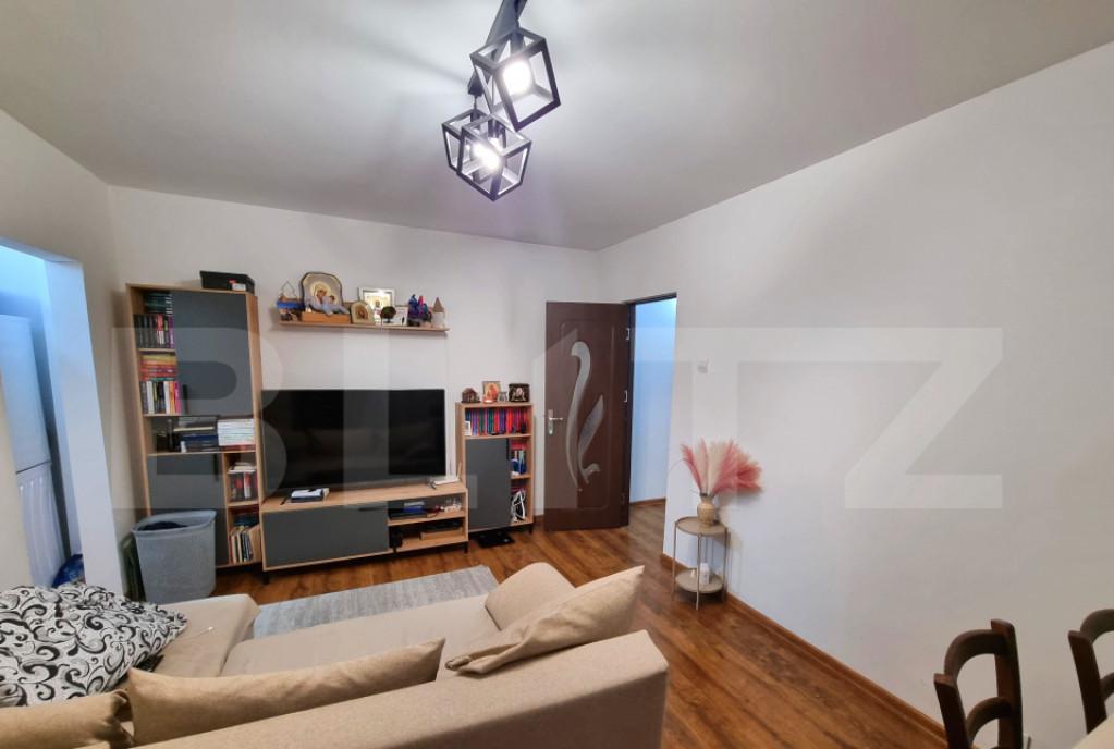 Apartament 2 camere semidecomandat 43mp Zimbru