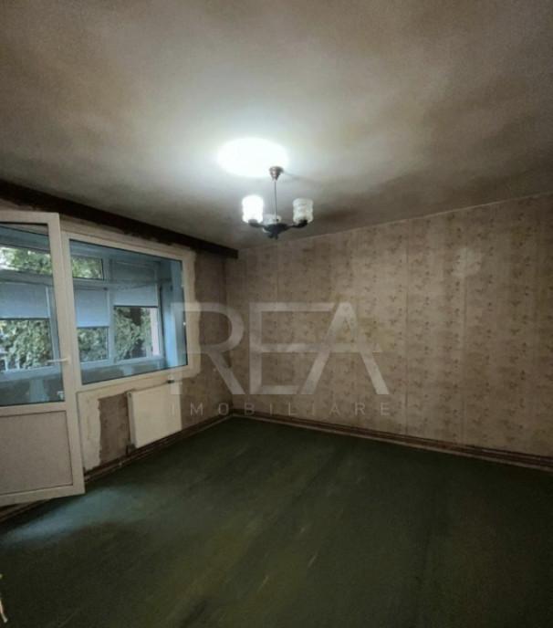 3 camere 1/4 garaj centrala anvelopat Drumul Taberei