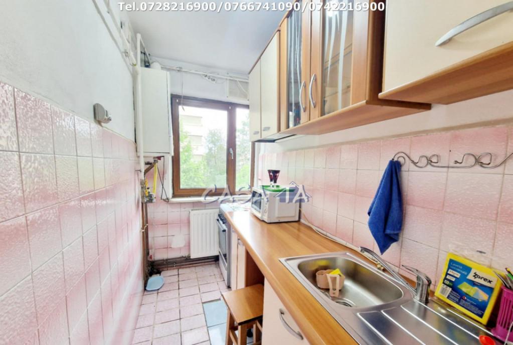 Inchiriere apartament 2 camere Str Olari
