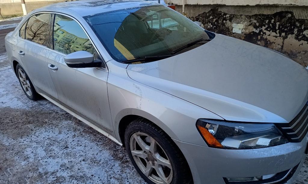 Volkswagen Passat CC 2 0 TDI DSG limuzina 10 500 eur