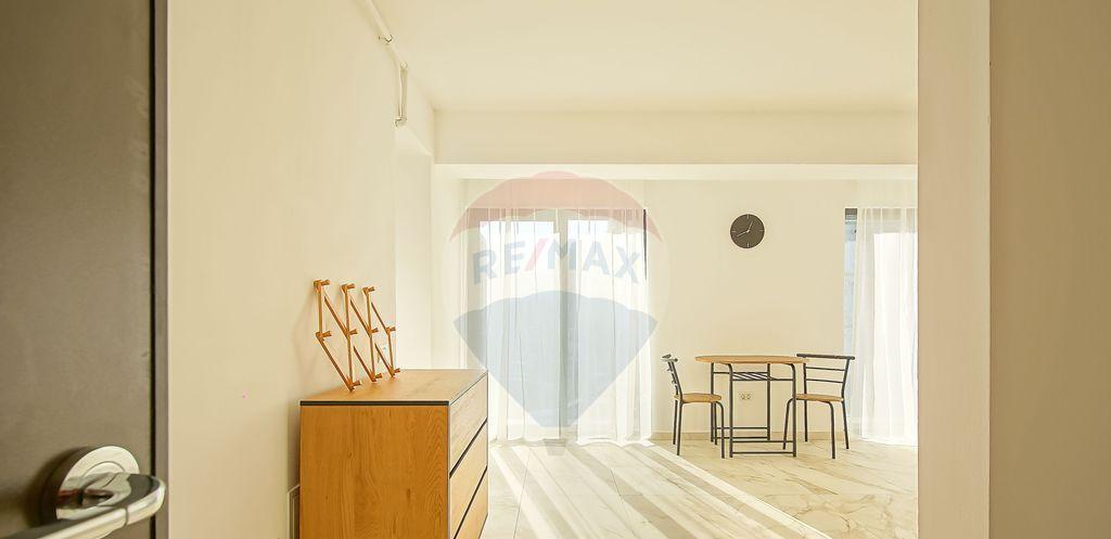 Garsoniera de inchiriat parcare subterana etaj 1 Zon