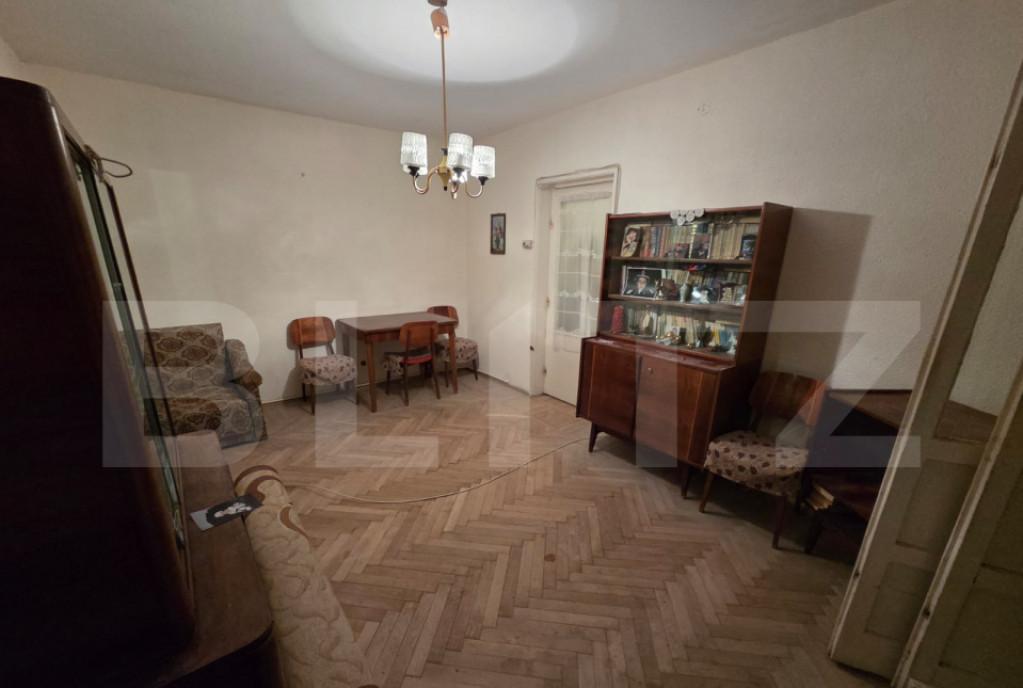 Garsoniera renovata 32 mp zona Materna