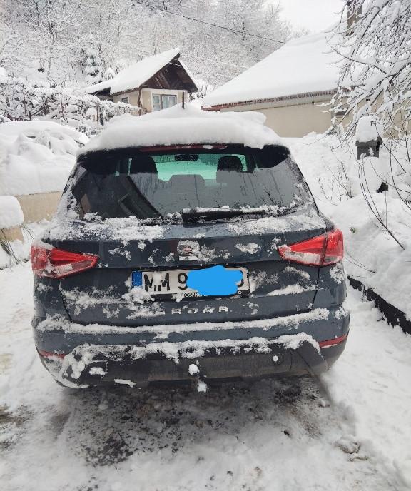 Seat Arona 2021 km 26000 15 800 eur