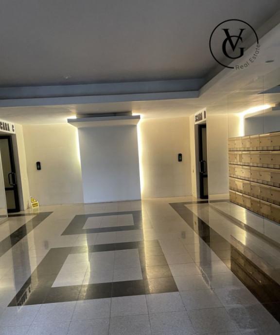 Studio Herastrau North Lake