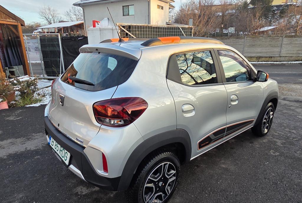 Dacia Spring Confort Plus 8 500 eur