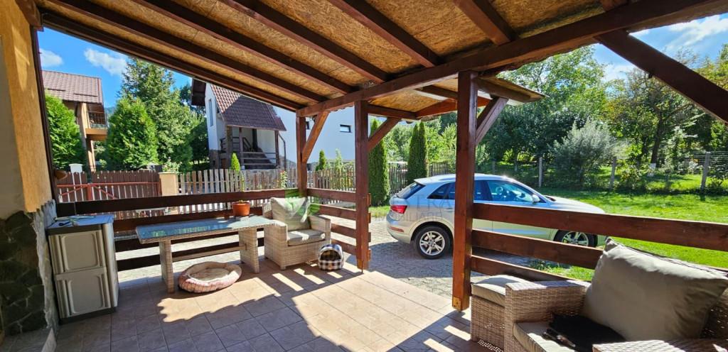 Casa Sacele singur in curte ideala familie 250000 Eu