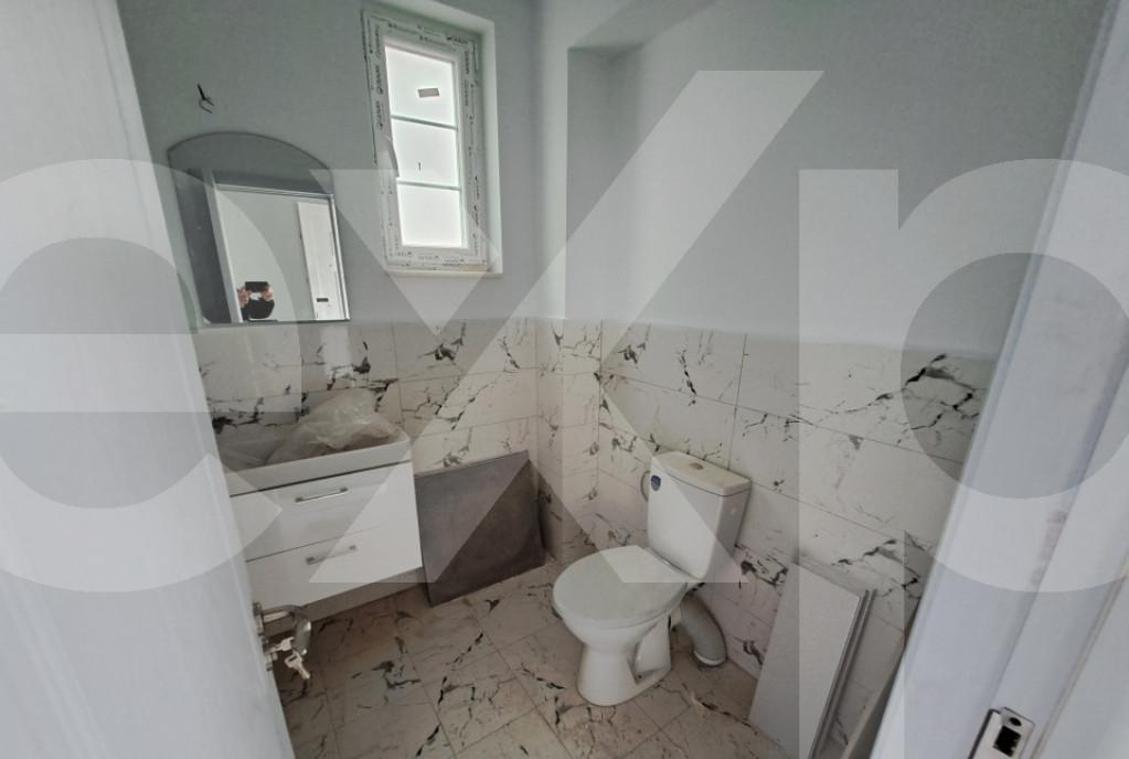 Ansamblu rezidential nou - 15 case moderne Trivale -