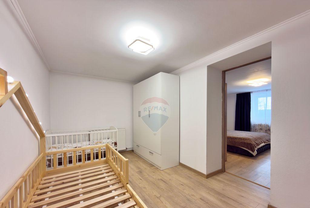 Casa cu 3 camere de vanzare in Pecica