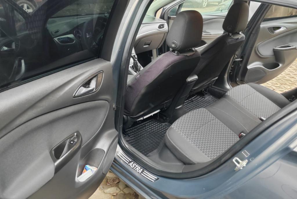 Opel Astra K brek 7 000 lei