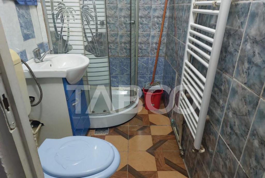 Apartament 2 camere decomandate 35 mp parter Cisnadie