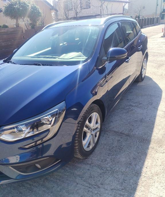 Renault megane 4 10 500 eur