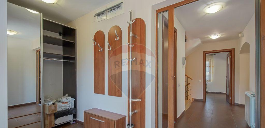 Casa de vanzare in zona Noua Brasov