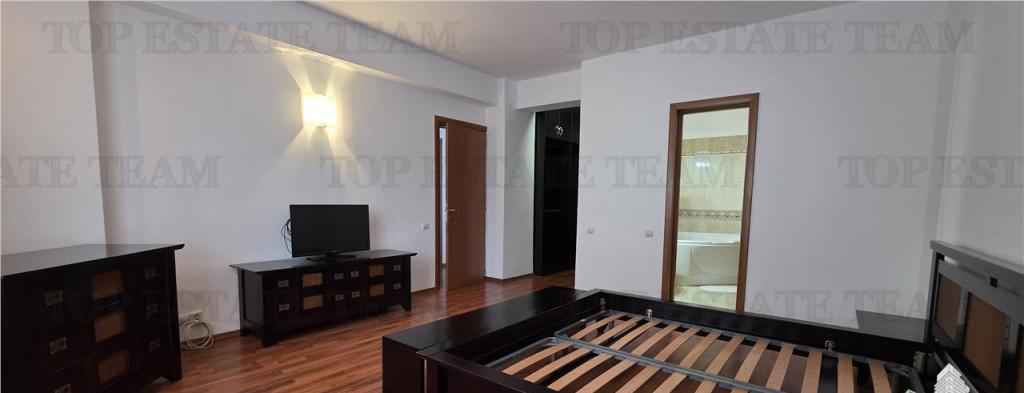 Vila 7 camere Ion Mihalache Miciurin