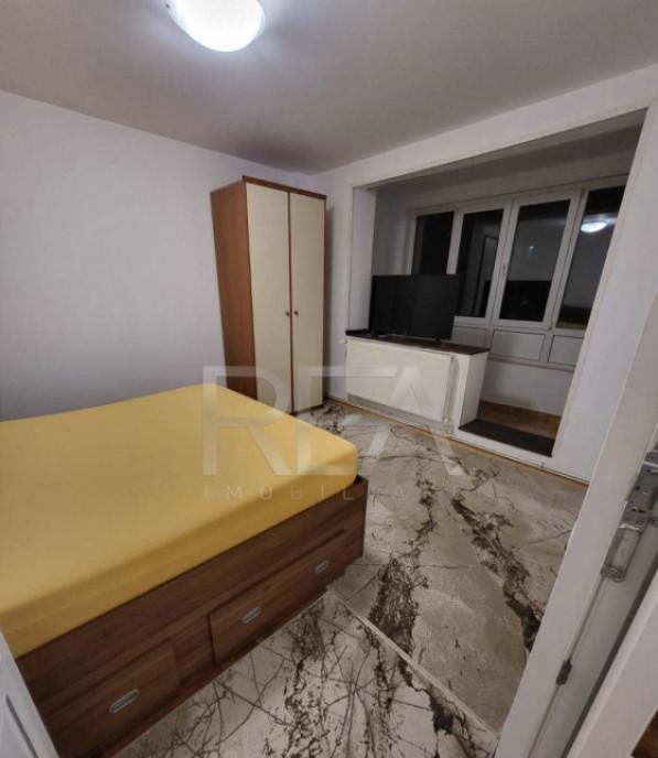 3 camere 1/4 garaj centrala anvelopat boxa Drumul Tabere