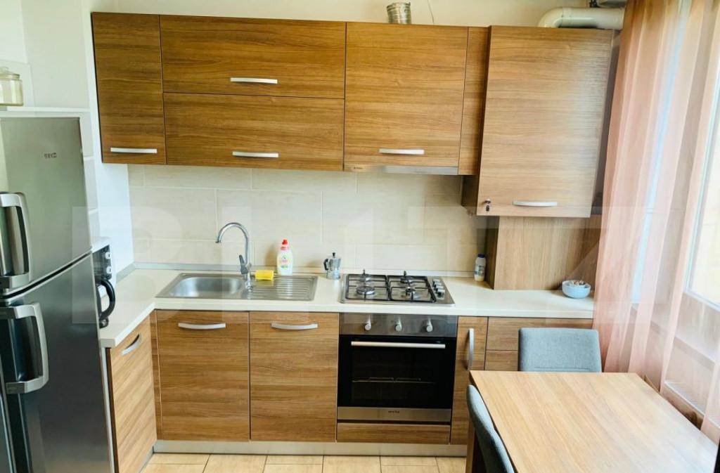 Camera de inchiriat 17 94mp - Salon de infrumusetare