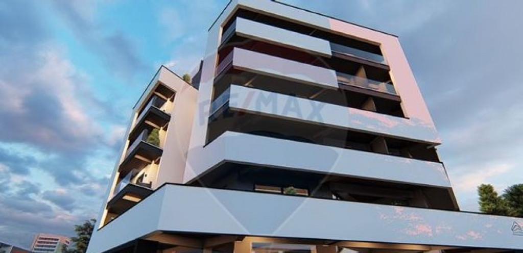 Apartament 2 camere ultracentral cu vedere spre Tampa I