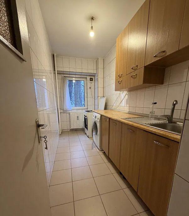 Garsoniera Bloc Mixt Titan Bd Decembrie 1918 Sector 3