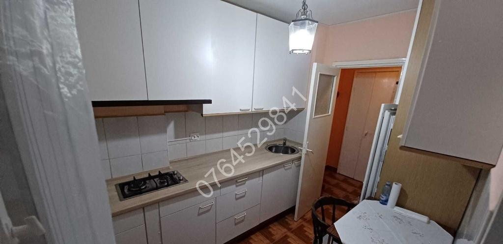 Apt central 2 cam Tineretului Bd D Cantemir 7min metrou Unirii