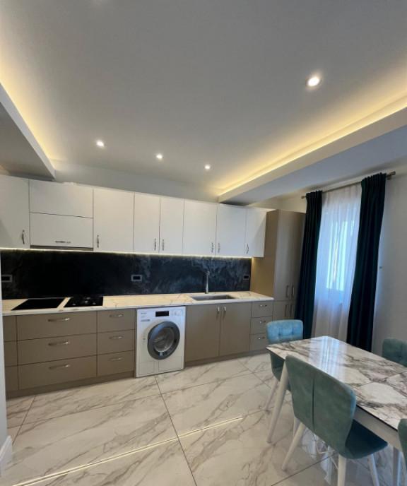 Garsoniera de inchiriat 33 mp zona Cornitoiu