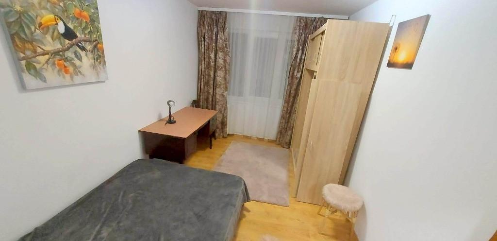 Apartament 4 camere D nemobilat Oancea Tatarasi