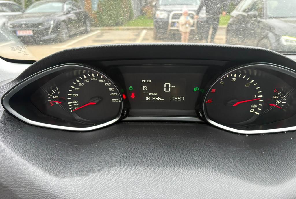 Peugeot 308 1 6 6 000 eur