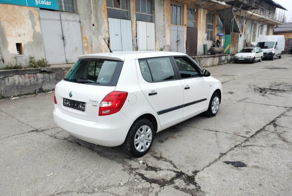 Skoda Fabia 1 2 tsi 2 950 eur