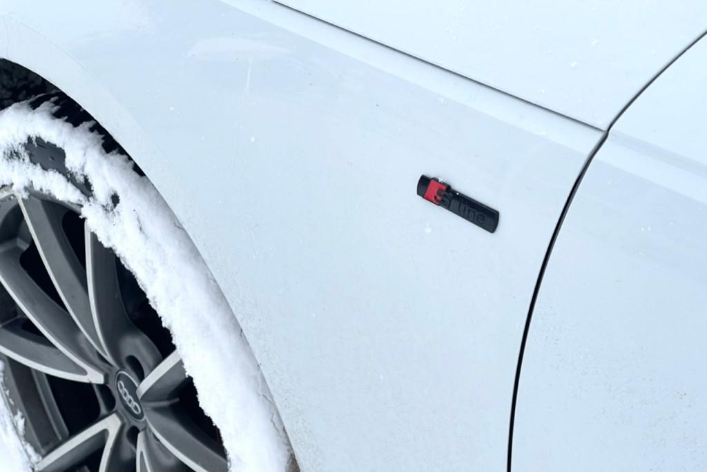 Audi A4 B9 2018 Pachet 14 950 eur