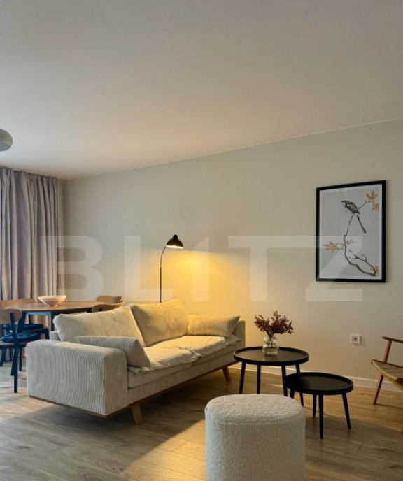 2 Camere Balcon 13 mp Zona Vivo