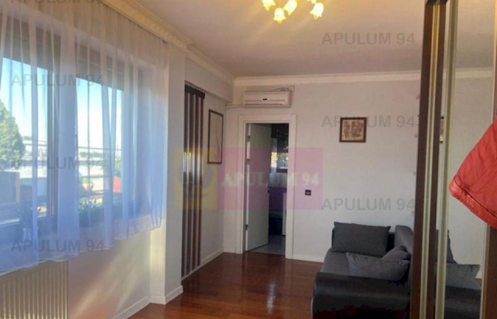 Penthouse Titan Baba Novac