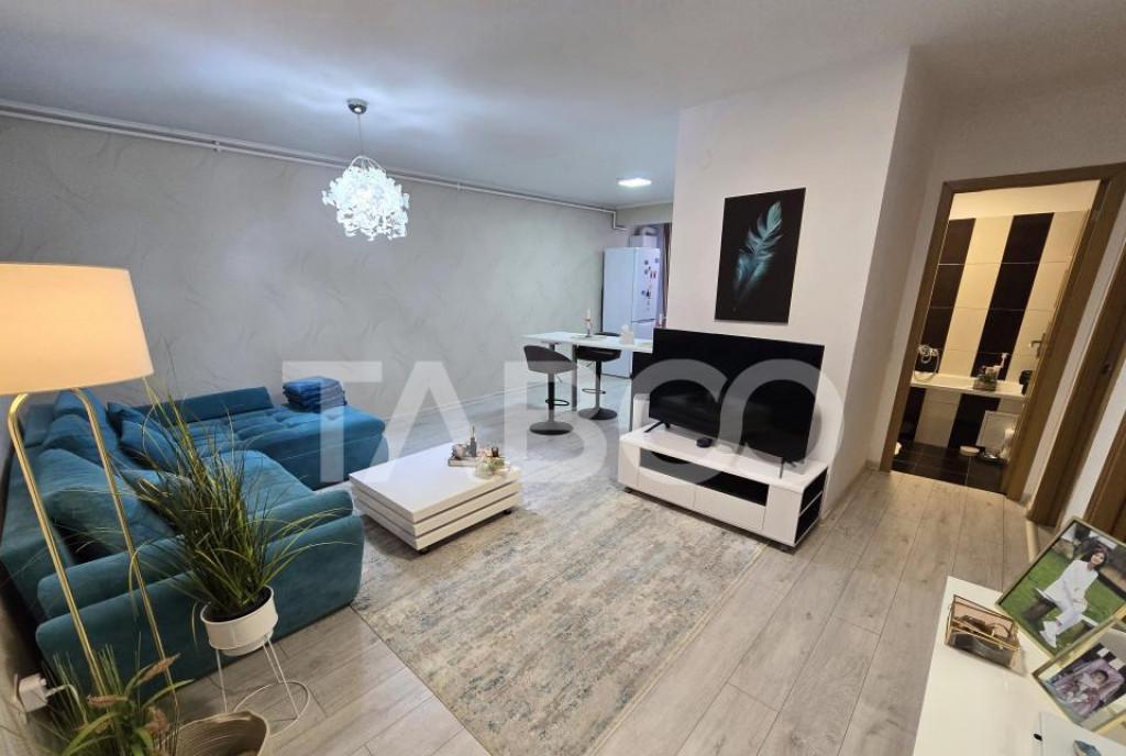 Apartament 2 camere de inchiriat etaj intermediar in Strand