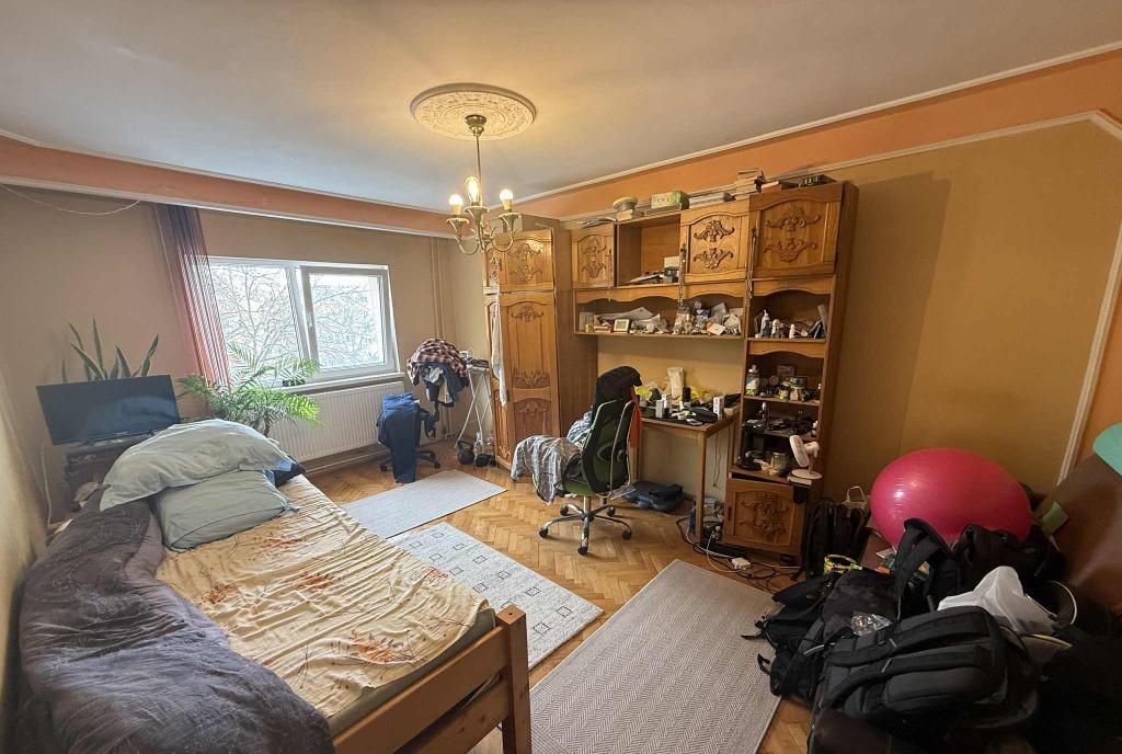 Apartament 2 cam Gheorgheni str Godeanu