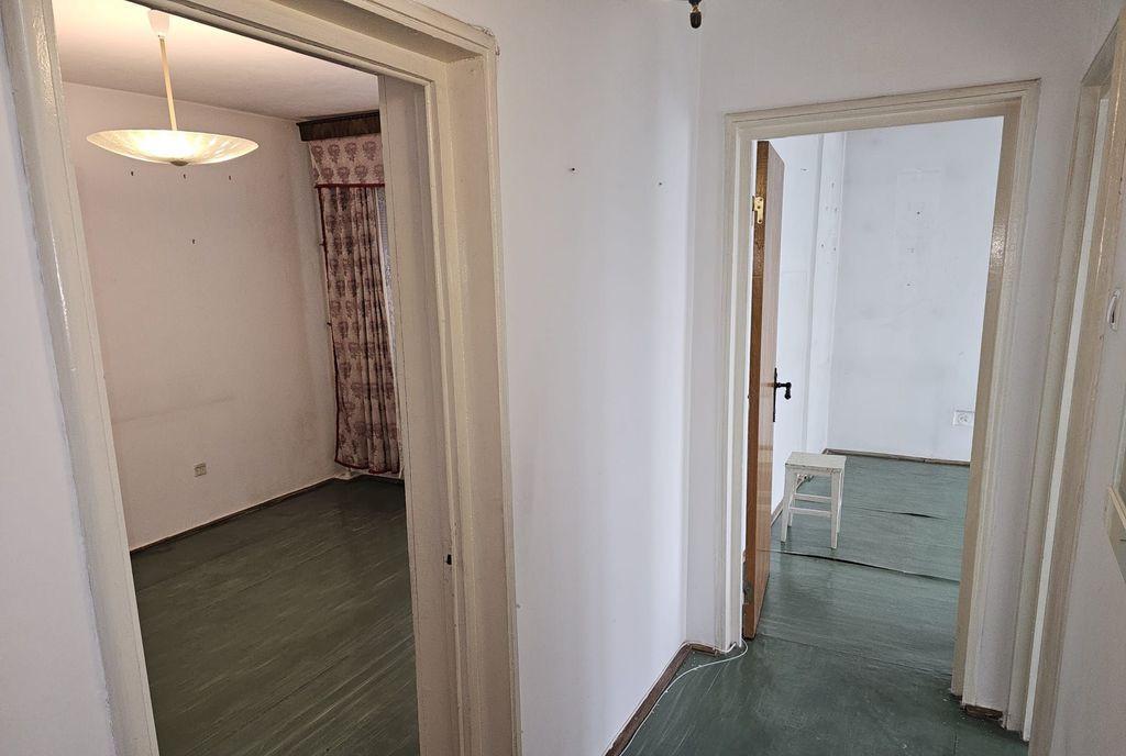 Apartament 2 camere decomandat Emil Racovita