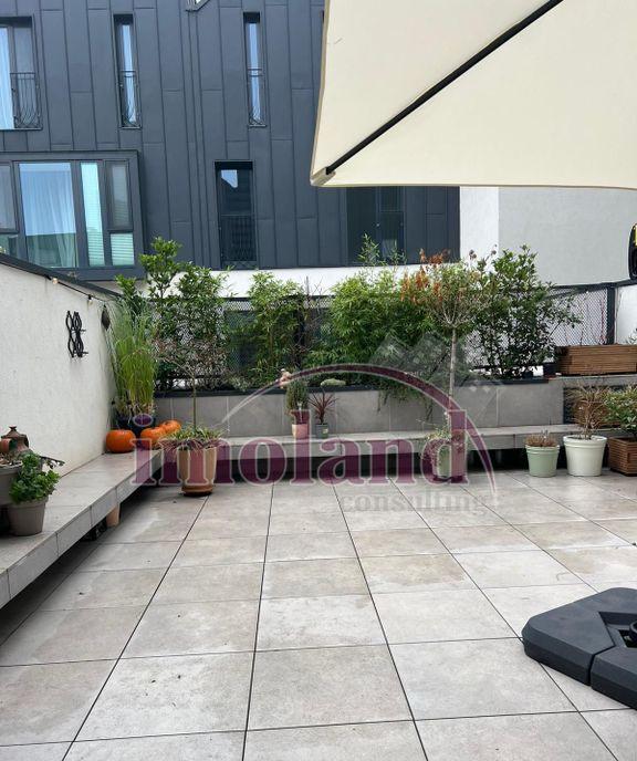 Vila townhouse 6 camere vanzare Avalon Estate P