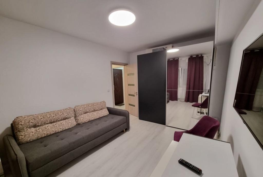 Proprietar apartament 3 camere Berceni Nitu Vasile