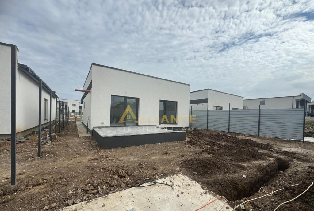 Casa proiect modern 3 camere 2 ba