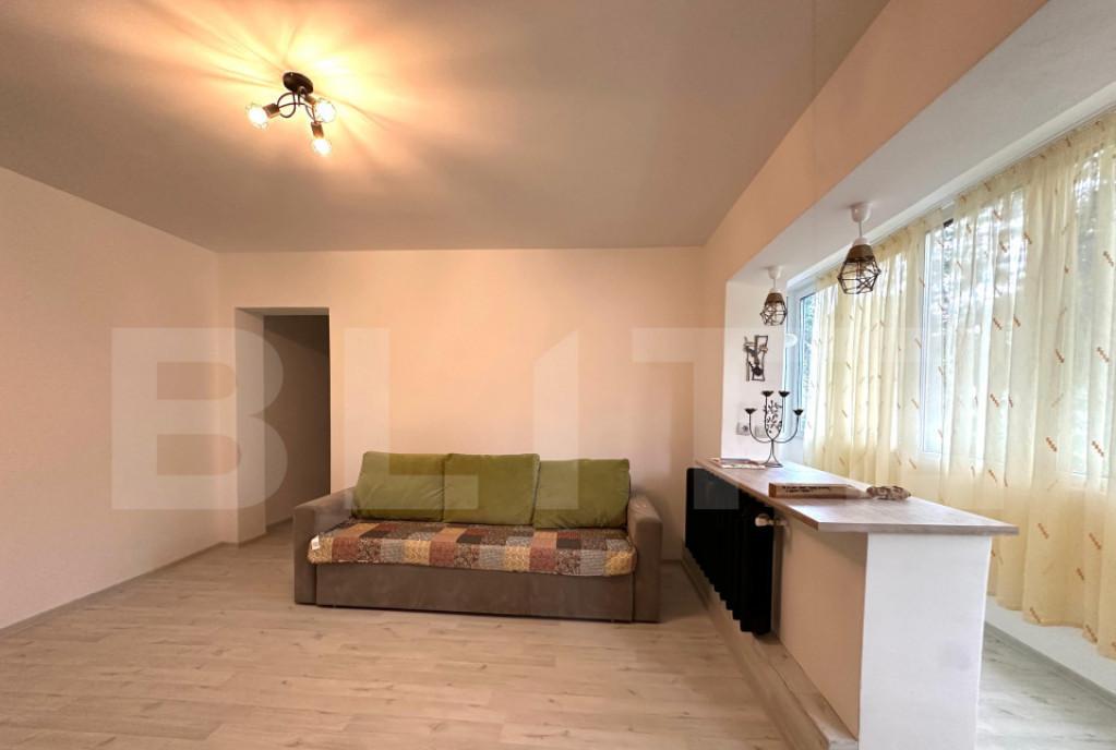 Apartament de vanzare 3 camere 60 mp zona Cetate Alba Iu