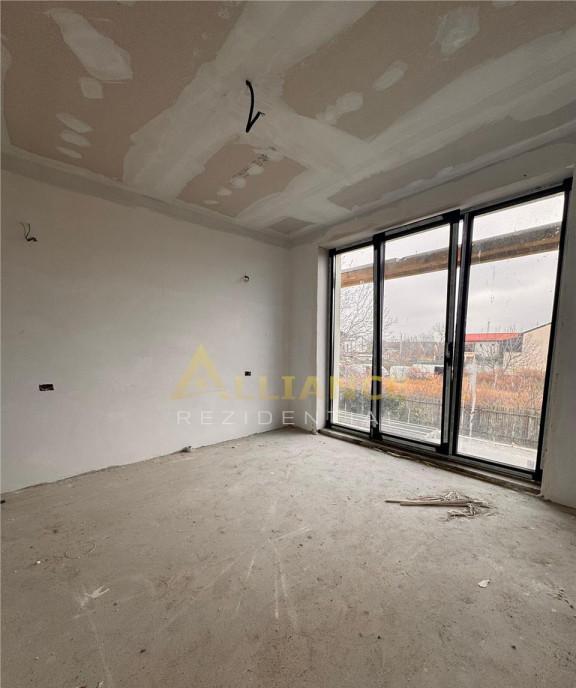 Vila P 1 M cu 5 camere 4 bai 180 mpu Teren 190 mp