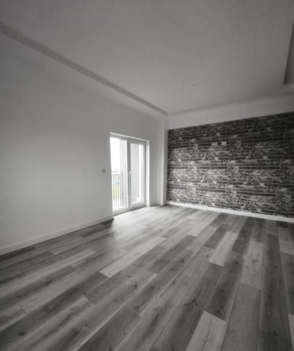 Apartament 3 camere 74 84 mp bloc nou zona Lipovei