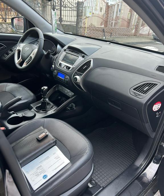 Hyundai ix35 4x4 7 850 eur