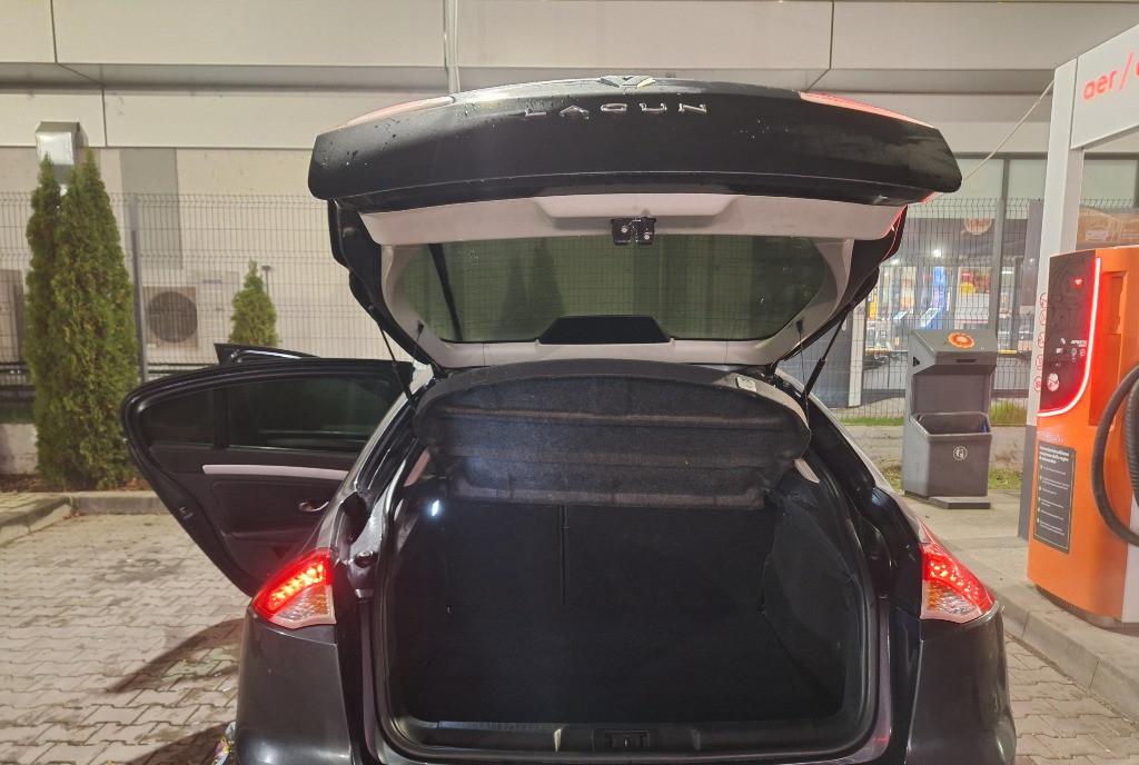 Renault laguna 3 2009 2 750 eur