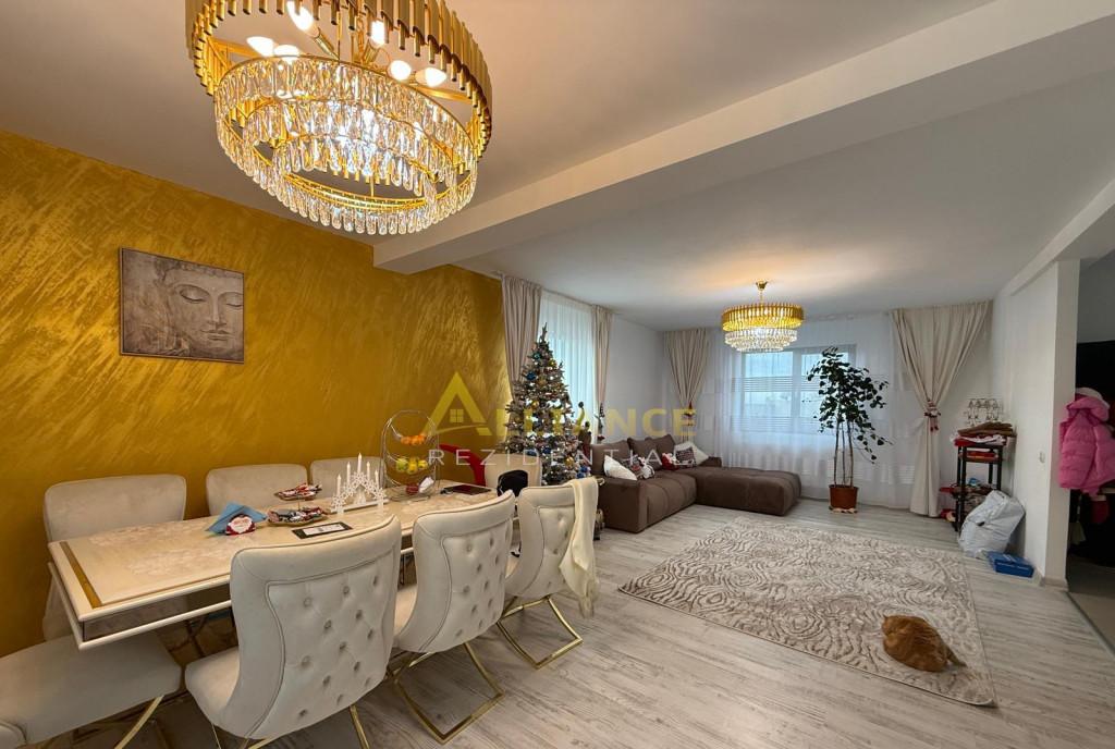 Vila mobilata si utilata 4 camere 4 bai dressing pod