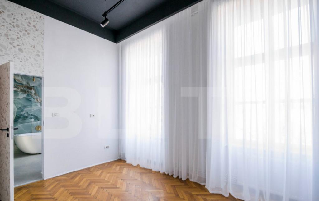 Apartament 3 camere 95 mp zona Piata Sinaia