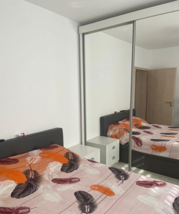 Apartament 2 camere Loc parcare Bloc 2015