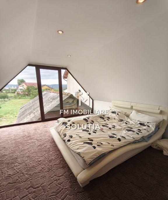 Casa Mocira locatie excelenta