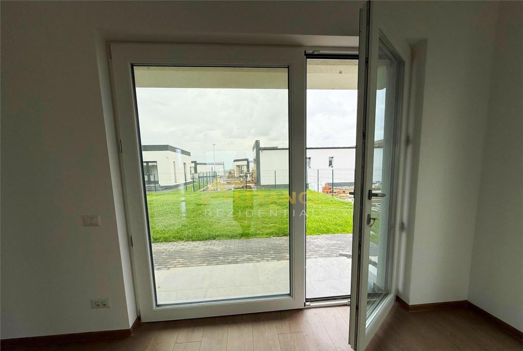 Vila / 4 Camere / 3 Bai / Teren 453 mp / Mutare